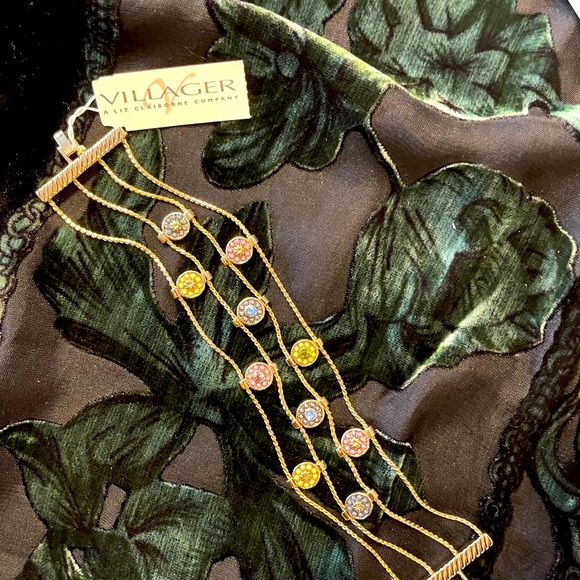 Gorgeous Villager By Liz Claiborne Bracelet - Picture 5 of 7